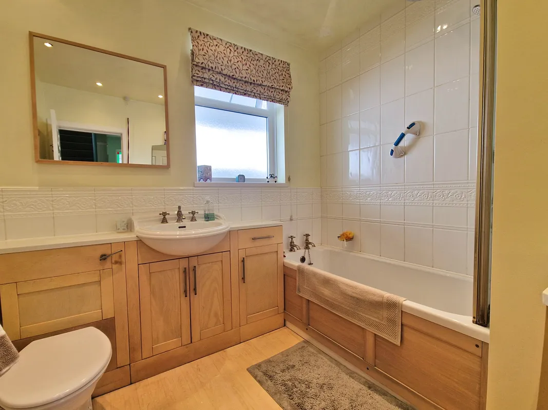 SEVERN ROAD, PORTHCAWL, CF36 3LW