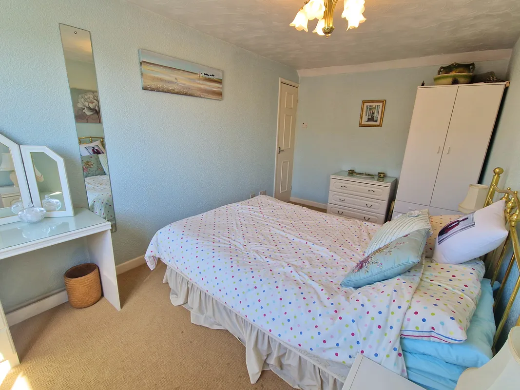SEVERN ROAD, PORTHCAWL, CF36 3LW
