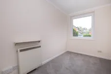 Ewell Road Surbiton KT6 photo 4