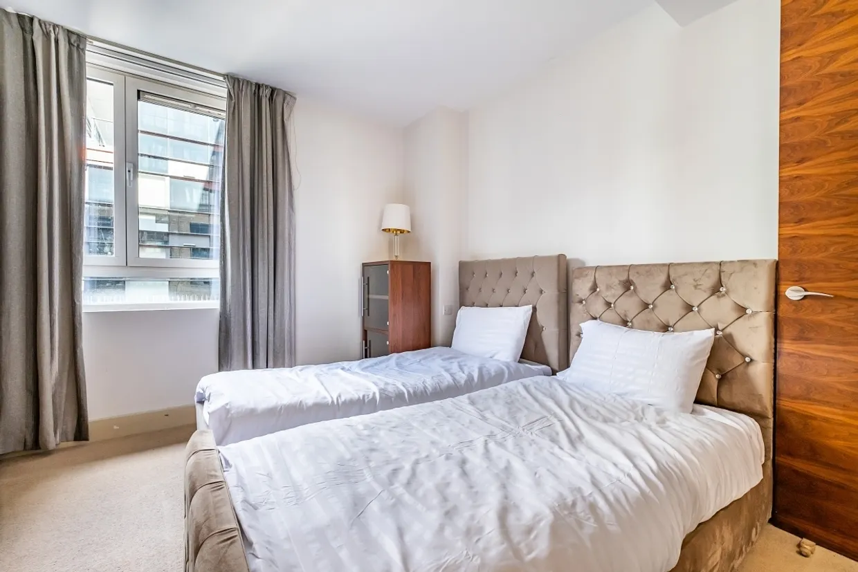 Praed Street Paddington W2 photo 9