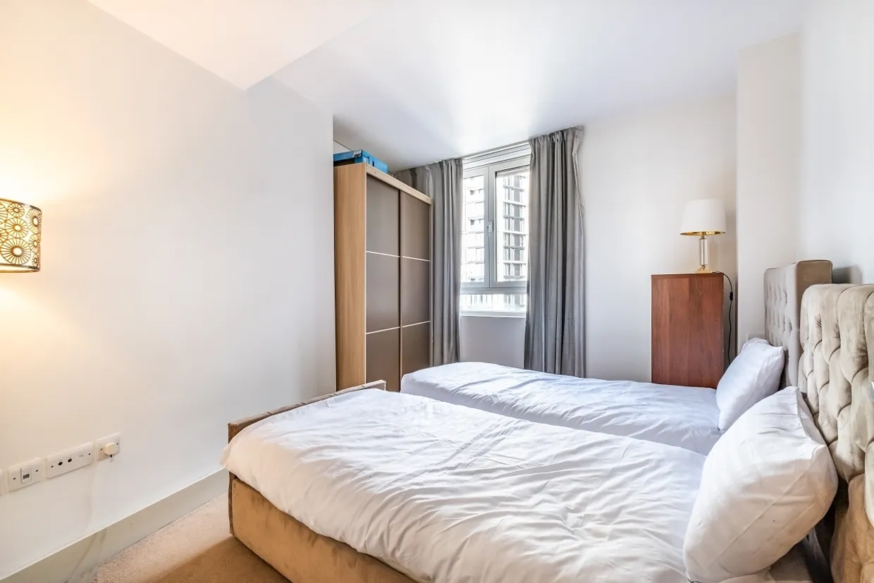 Praed Street Paddington W2 photo 10