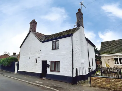 High Street, Chippenham, Elyphoto