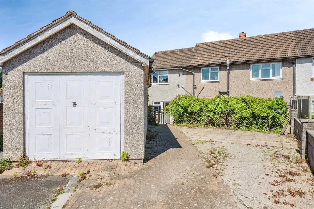 Property photo 32