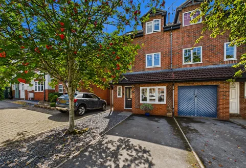 St. Annes Close, St. George, Bristol