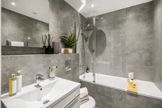 Manor Lane Longfield DA3 photo 5