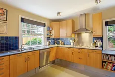 Tilford Road Hindhead GU26 photo 6