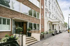St. Georges Square London SW1V photo 7