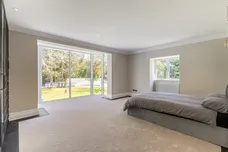 Clamp Hill Stanmore HA7 photo 15