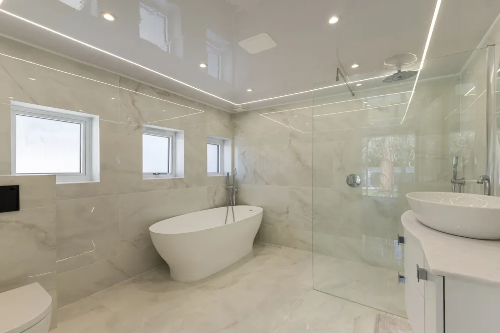 Clamp Hill Stanmore HA7 photo 18