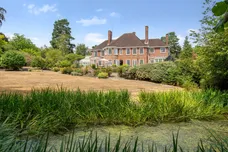 Hatton Hill, Windlesham, GU20 photo 2