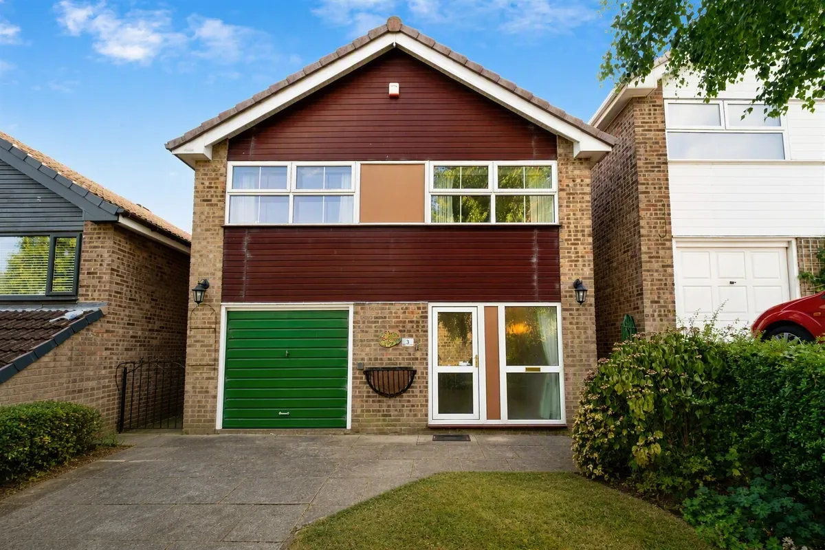 Woodside Court, Horsforth, Leeds