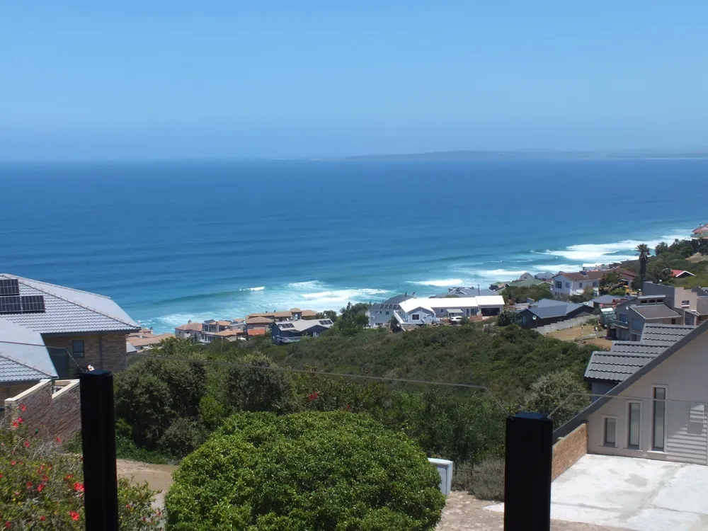 South Africa, Western Cape, Dana Bay, P. Mellifera Street, 21