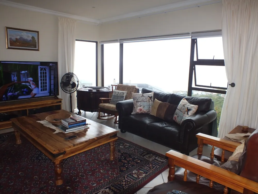 South Africa, Western Cape, Dana Bay, P. Mellifera Street, 21