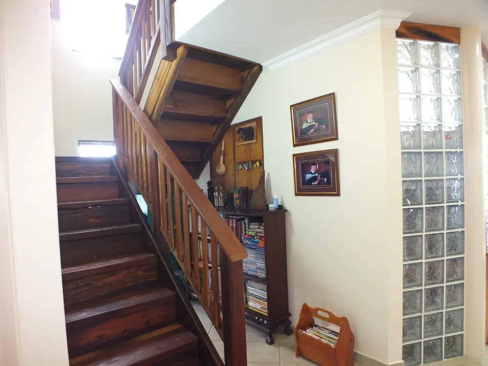 South Africa, Western Cape, Dana Bay, P. Mellifera Street, 21