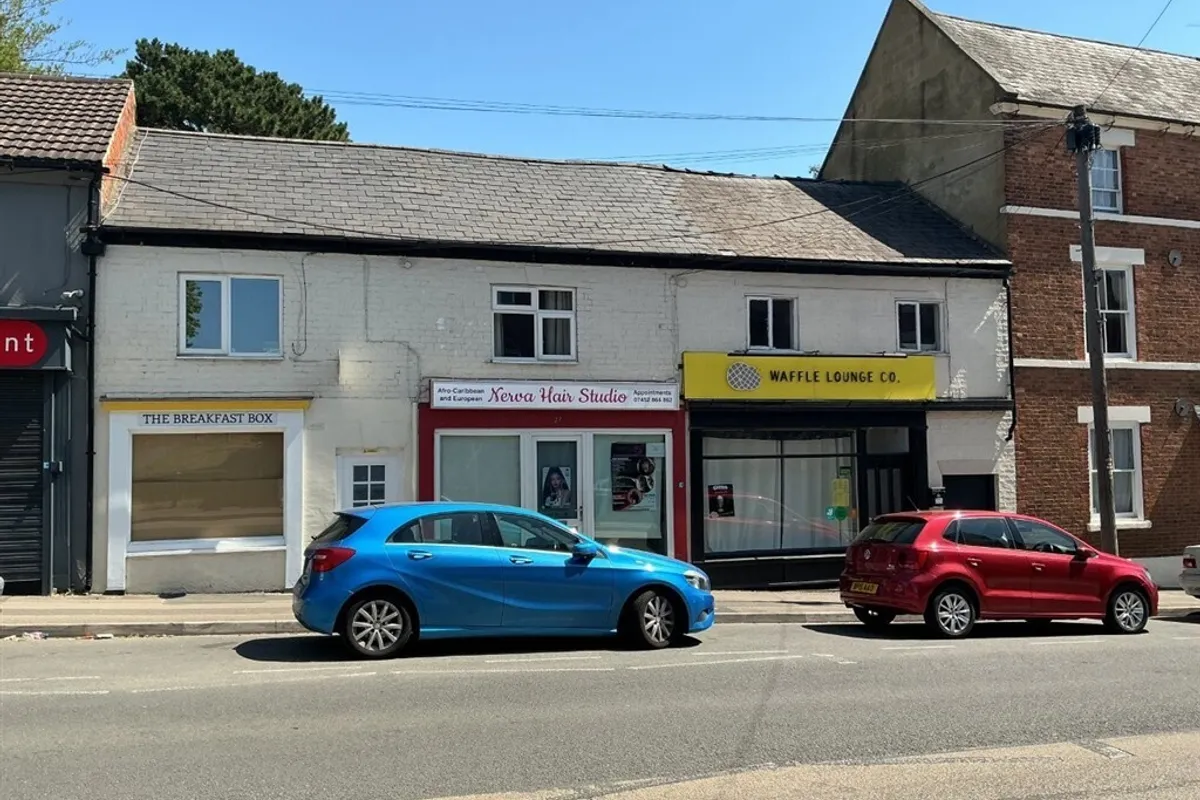 High Street, WELLINGBOROUGH