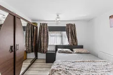 Bishopsford Road, Morden