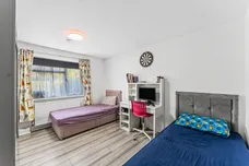 Bishopsford Road, Morden