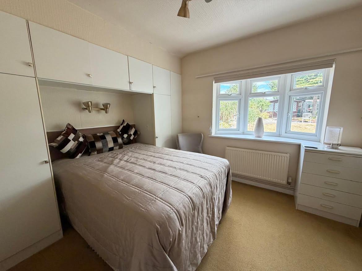 Nobles Green Close, Eastwood Leigh-On-Sea Image 7