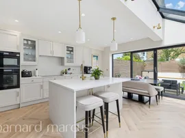 Ravensbury Road, LONDON photo