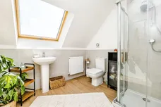 Clos Y Cornicyll, Llanilid, Pontyclun