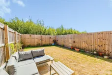 Clos Y Cornicyll, Llanilid, Pontyclun