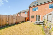 Clos Y Cornicyll, Llanilid, Pontyclun