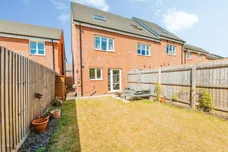 Clos Y Cornicyll, Llanilid, Pontyclun