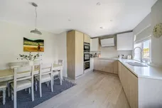 Bridgewater Terrace, Windsor, SL4 photo 8