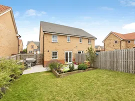 Paddock Rise, East Ardsley, Wakefield thumb 2