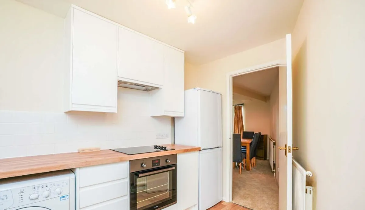 Folly Bridge Court, Shirelake Close, Oxford, OX1