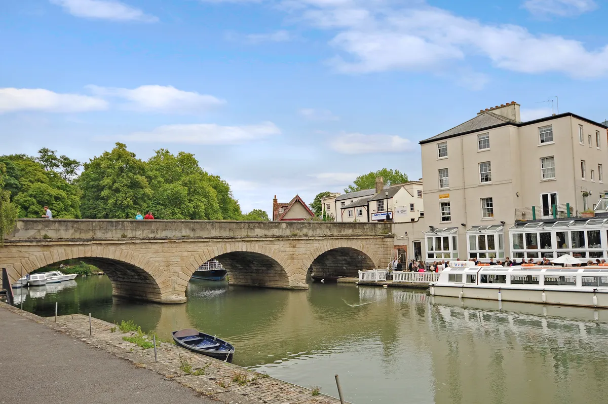 Folly Bridge Court, Shirelake Close, Oxford, OX1