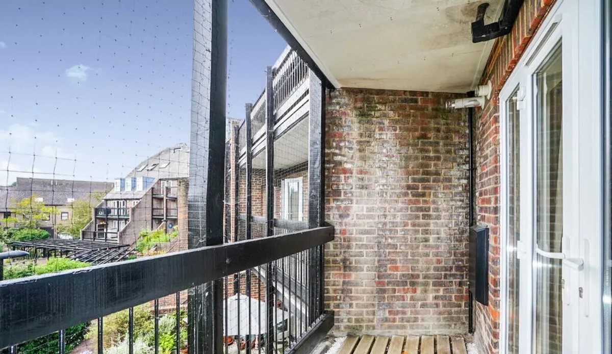 Folly Bridge Court, Shirelake Close, Oxford, OX1