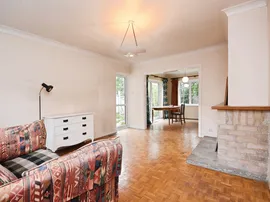 Sussex Road, Warley, Brentwood thumb 3