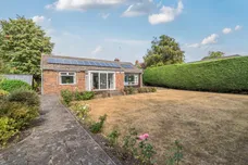 Bolton Avenue, Windsor, SL4 photo 14