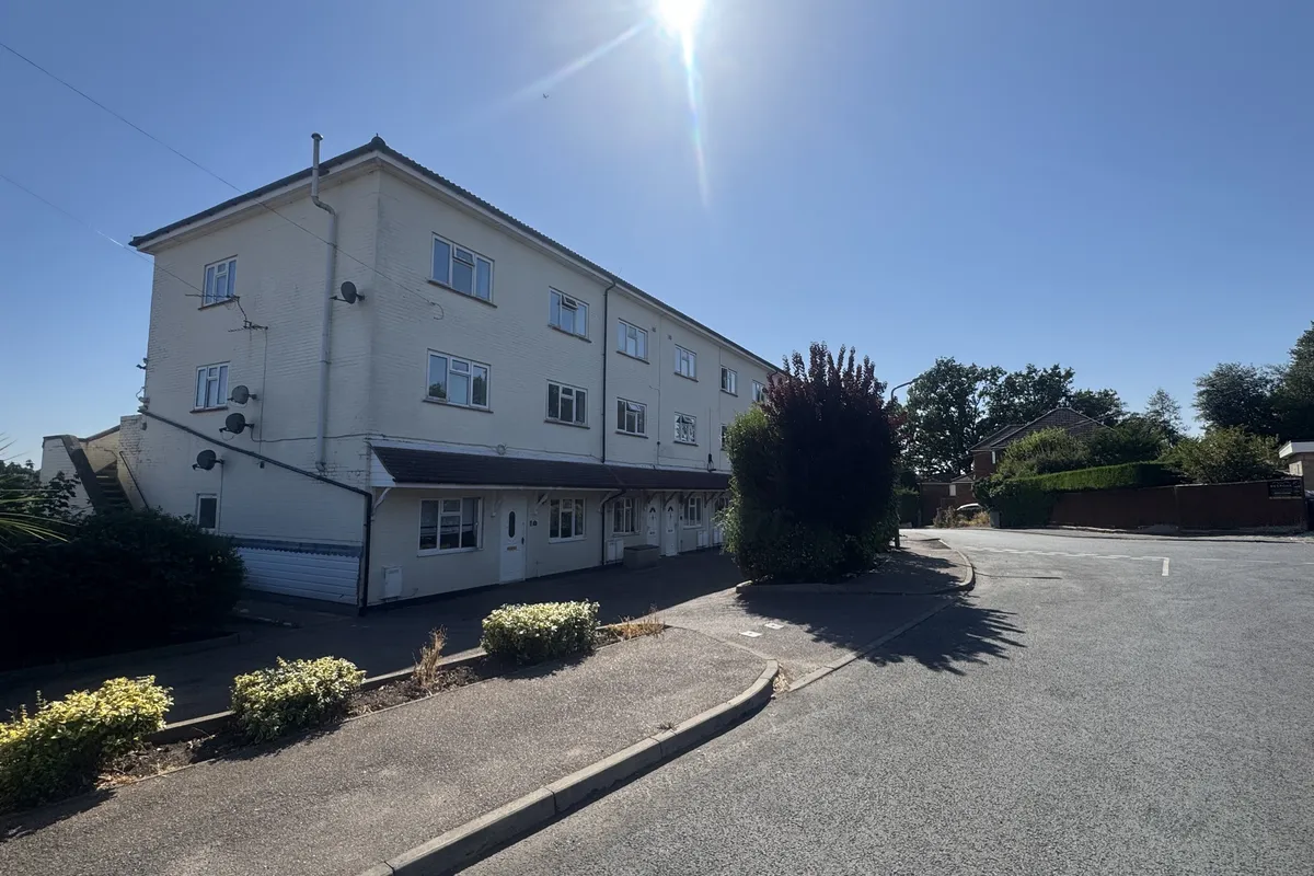 Chessmount Rise, CHESHAM