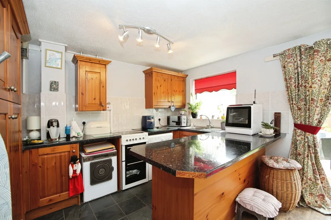 Property photo 8