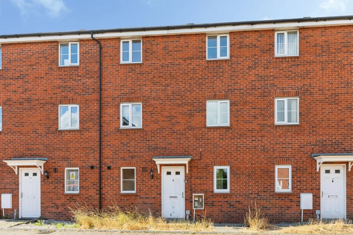 Amis Walk, Horfield, Bristol