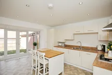 William Eccles Close, Houlton, Rugby