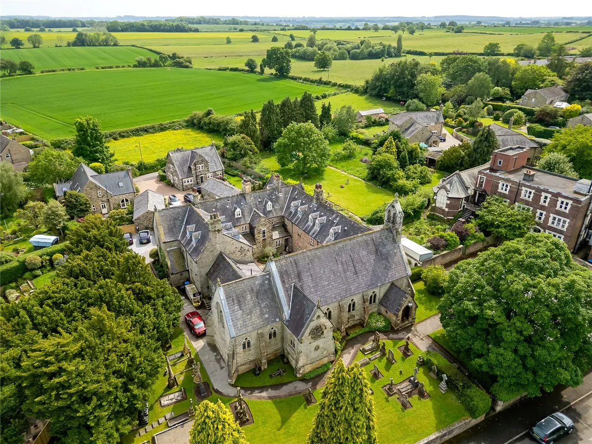 Chapel Court, Sicklinghall, LS22