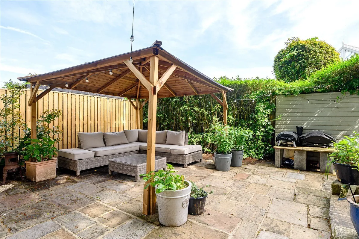 Chapel Court, Sicklinghall, LS22
