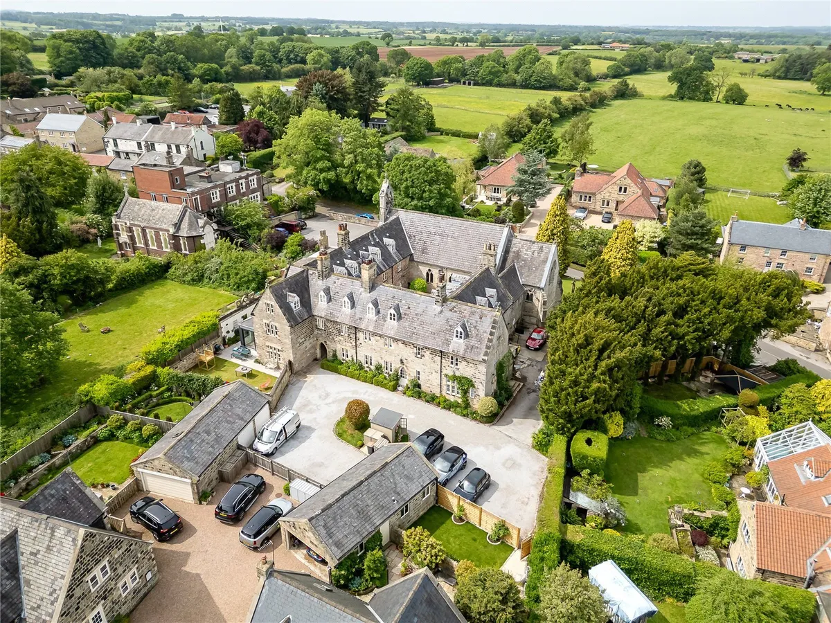 Chapel Court, Sicklinghall, LS22