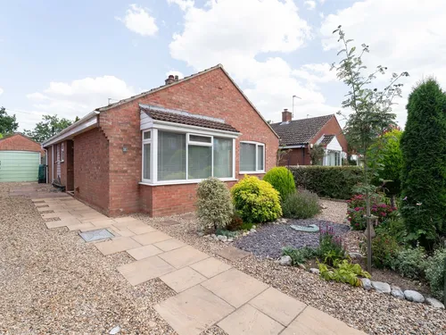 Meadow Close, Holtphoto