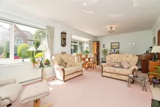 Meadow Close, Holt