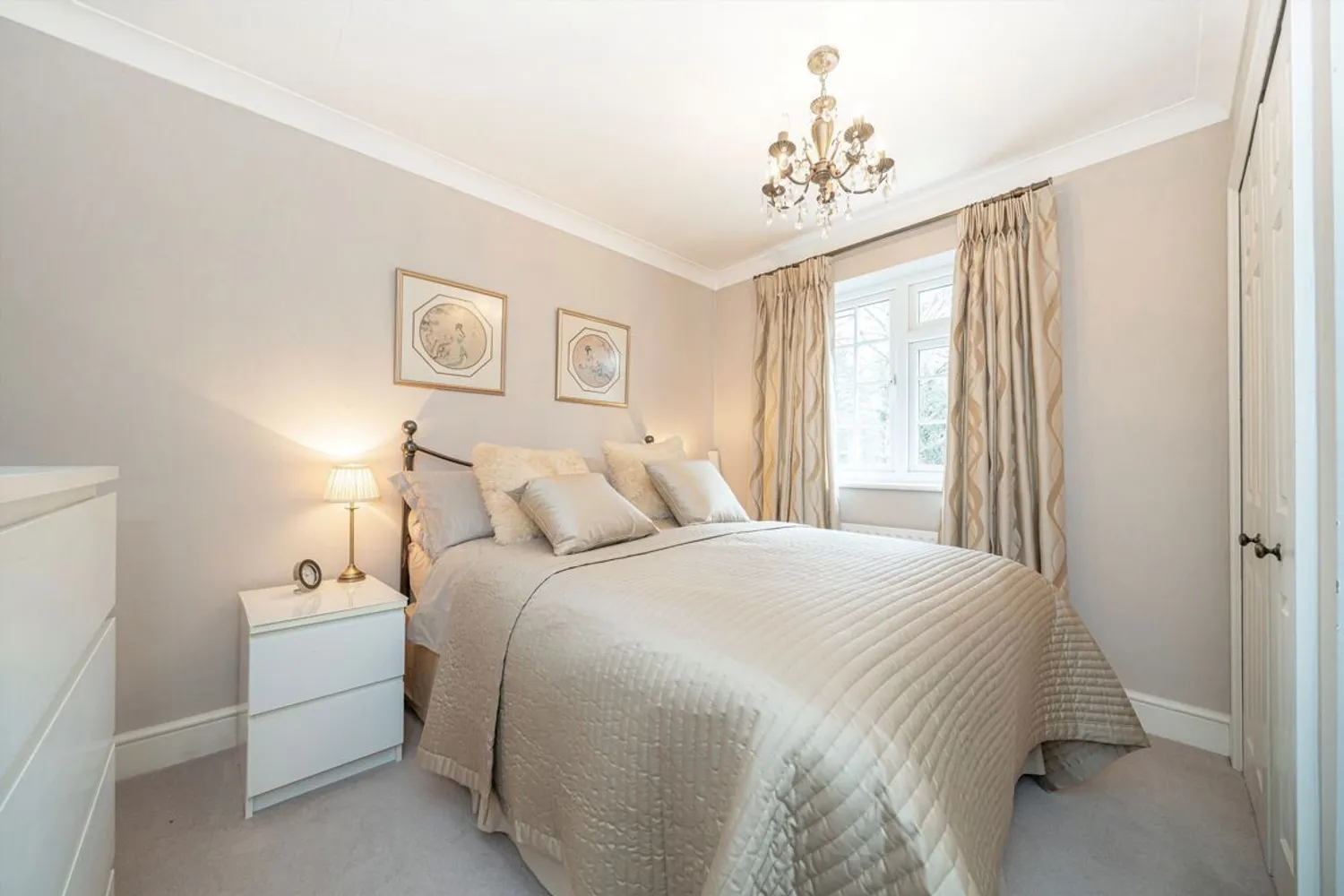Village Close, Weybridge, KT13 photo 6