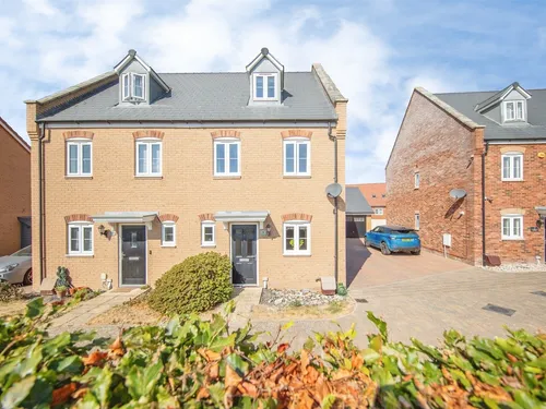 Blunden Close, Long Melford, Sudburyphoto