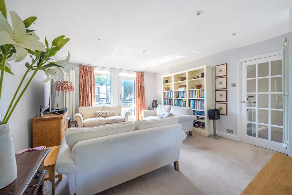 Elmtree Green, Great Missenden, HP16 photo 9
