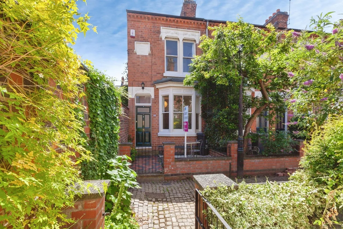 Brookhouse Avenue, Leicester