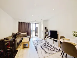 Sackett Road, Barking thumb 3