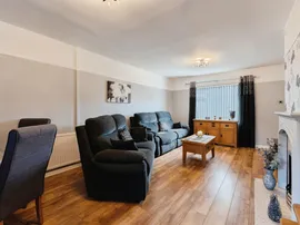 Loxdale Drive, Great Sutton, Ellesmere Port thumb 2