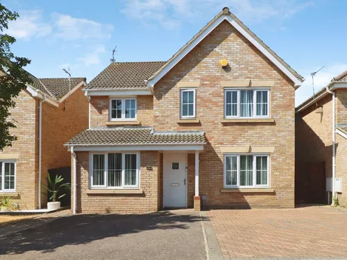 Powys Close, Corbyphoto